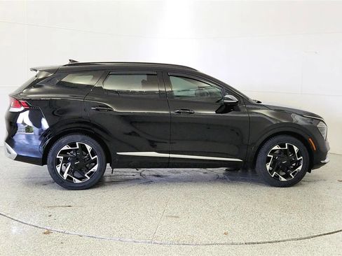 Used 2023 Kia Sportage SX image 8