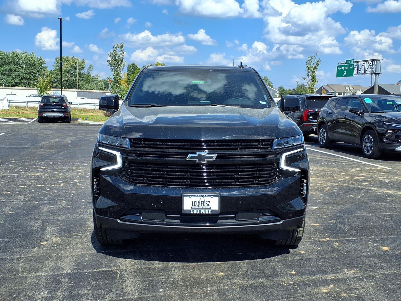 Used 2024 Chevrolet Tahoe RST w/ Luxury Package AWD/4WD image 35