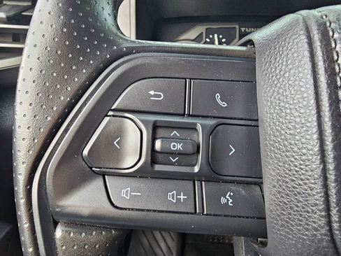 Used 2025 Toyota Tundra SR image 31