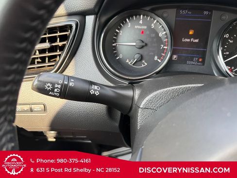 Certified 2019 Nissan Rogue Sport SV w/ Technology Package FWD image 29