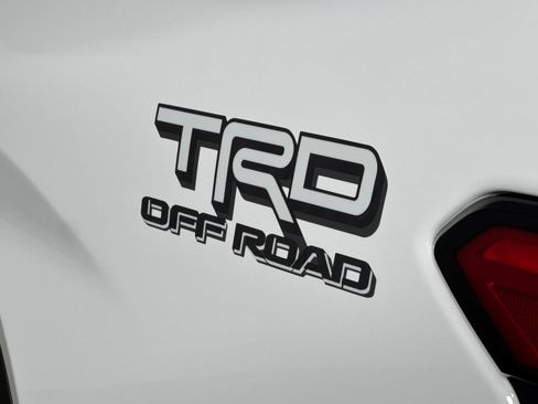 New 2025 Toyota Tacoma TRD Off-Road image 25