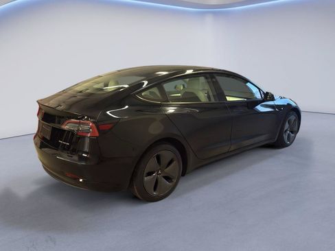 Used 2023 Tesla Model 3 Long Range AWD/4WD image 8