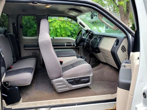 Used 2009 Ford F250 XL image 13