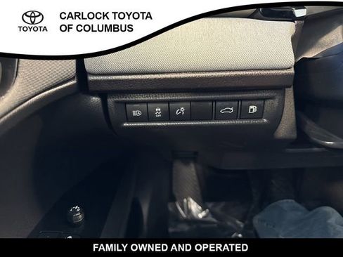 Used 2025 Toyota Camry LE FWD image 26