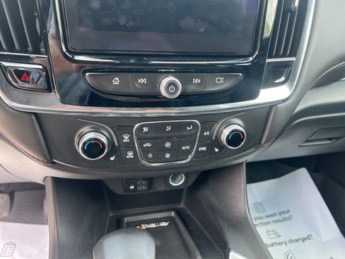 Used 2023 Chevrolet Traverse RS w/ LPO, Floor Liner Package AWD/4WD image 9