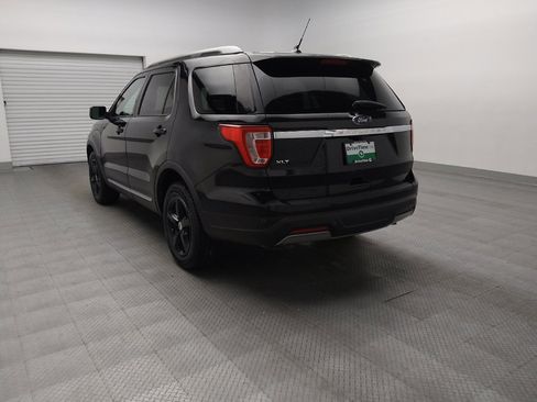 Used 2019 Ford Explorer XLT w/ Equipment Group 201A FWD image 5