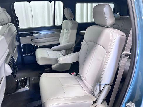 New 2026 Jeep Grand Wagoneer Limited image 20