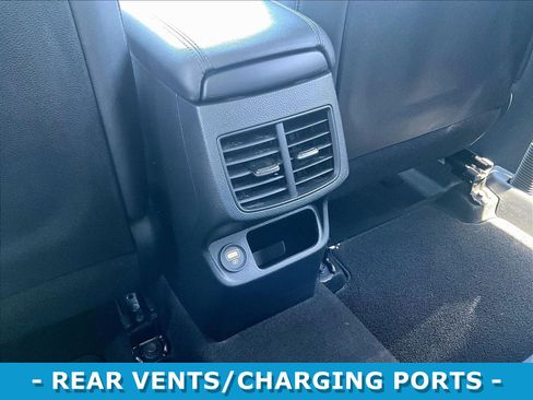 Used 2023 Kia Seltos S FWD image 10