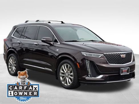 Used 2021 Cadillac XT6 Premium Luxury w/ Platinum Package AWD/4WD image 7