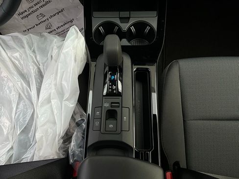 New 2026 Toyota Prius LE image 12