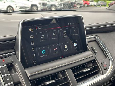 Used 2023 GMC Yukon XL SLT w/ SLT Premium Package AWD/4WD image 35