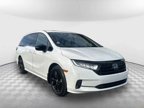 Used 2023 Honda Odyssey Sport image 1