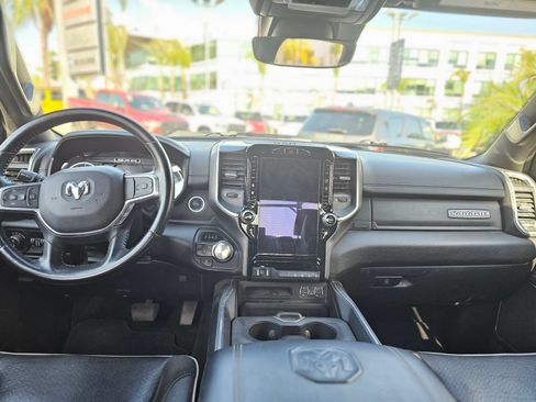 Used 2021 RAM 1500 Laramie AWD/4WD image 25