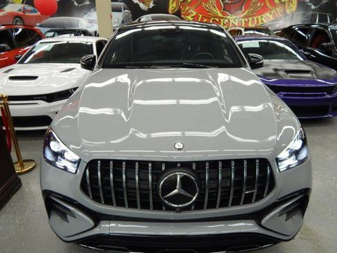 Used 2024 Mercedes-Benz GLE 53 AMG 4MATIC Coupe w/ Driver Assistance Package image 9