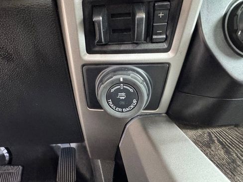 Used 2021 Ford F250 Lariat AWD/4WD image 27