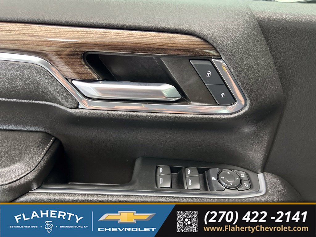 Used 2024 Chevrolet Silverado 1500 LT AWD/4WD image 21