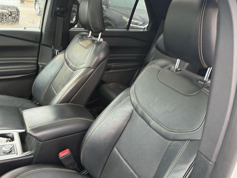 Used 2020 Ford Explorer ST w/ ST Street Pack AWD/4WD image 33