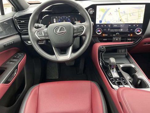 Used 2025 Lexus NX 250 250 Premium w/ Cold Area Package image 9