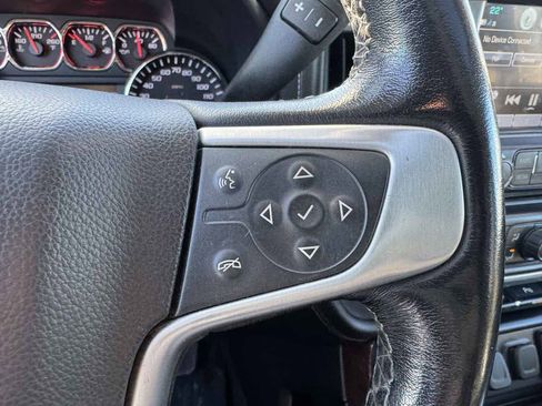 Used 2018 GMC Sierra 1500 SLT image 28