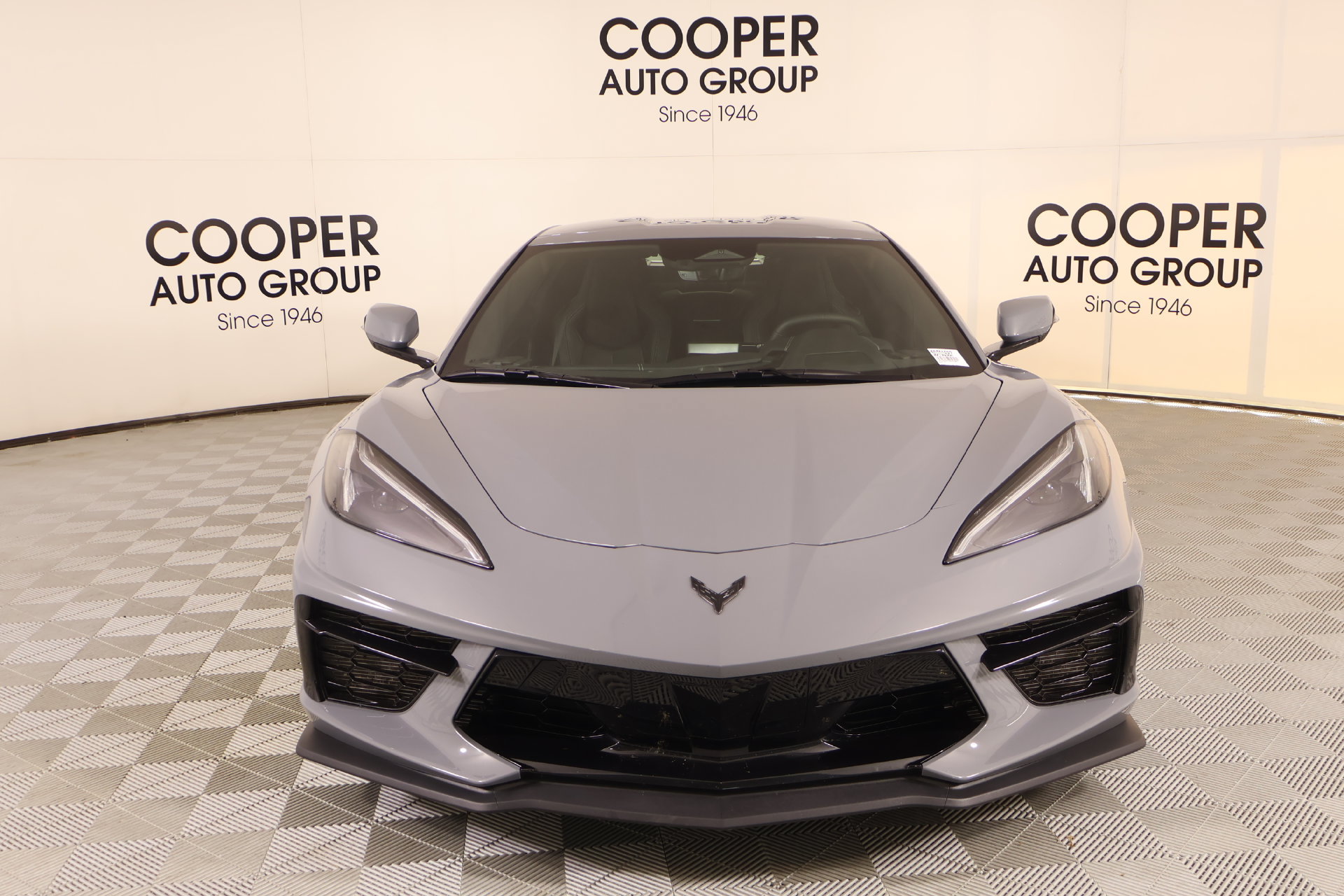 Used 2025 Chevrolet Corvette Stingray Coupe w/ 1LT RWD image 8