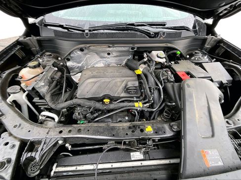 Used 2024 Chevrolet Trax RS w/ Driver Confidence Package image 27