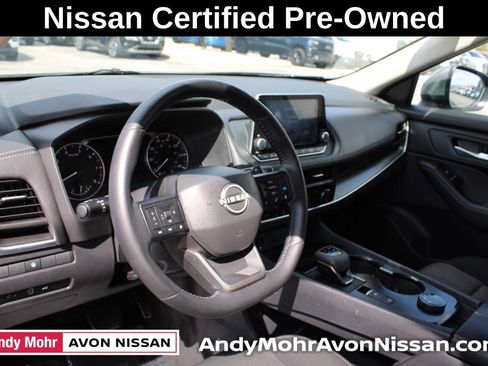 Certified 2026 Nissan Rogue SV AWD/4WD image 17