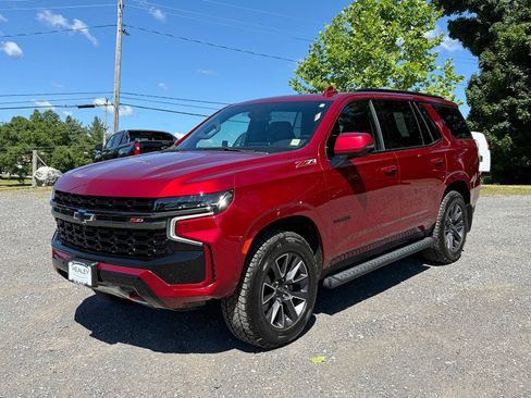 Certified 2021 Chevrolet Tahoe Z71 w/ Z71 Signature Package AWD/4WD image 3