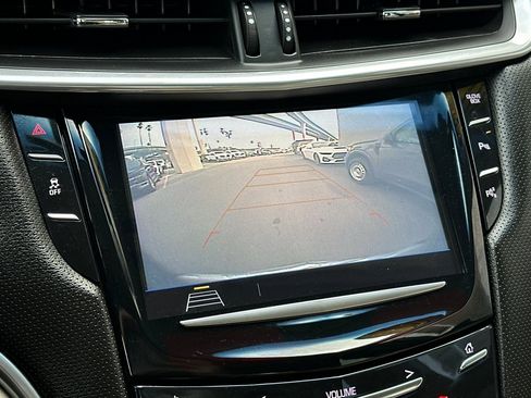 Used 2019 Cadillac XTS Luxury image 18