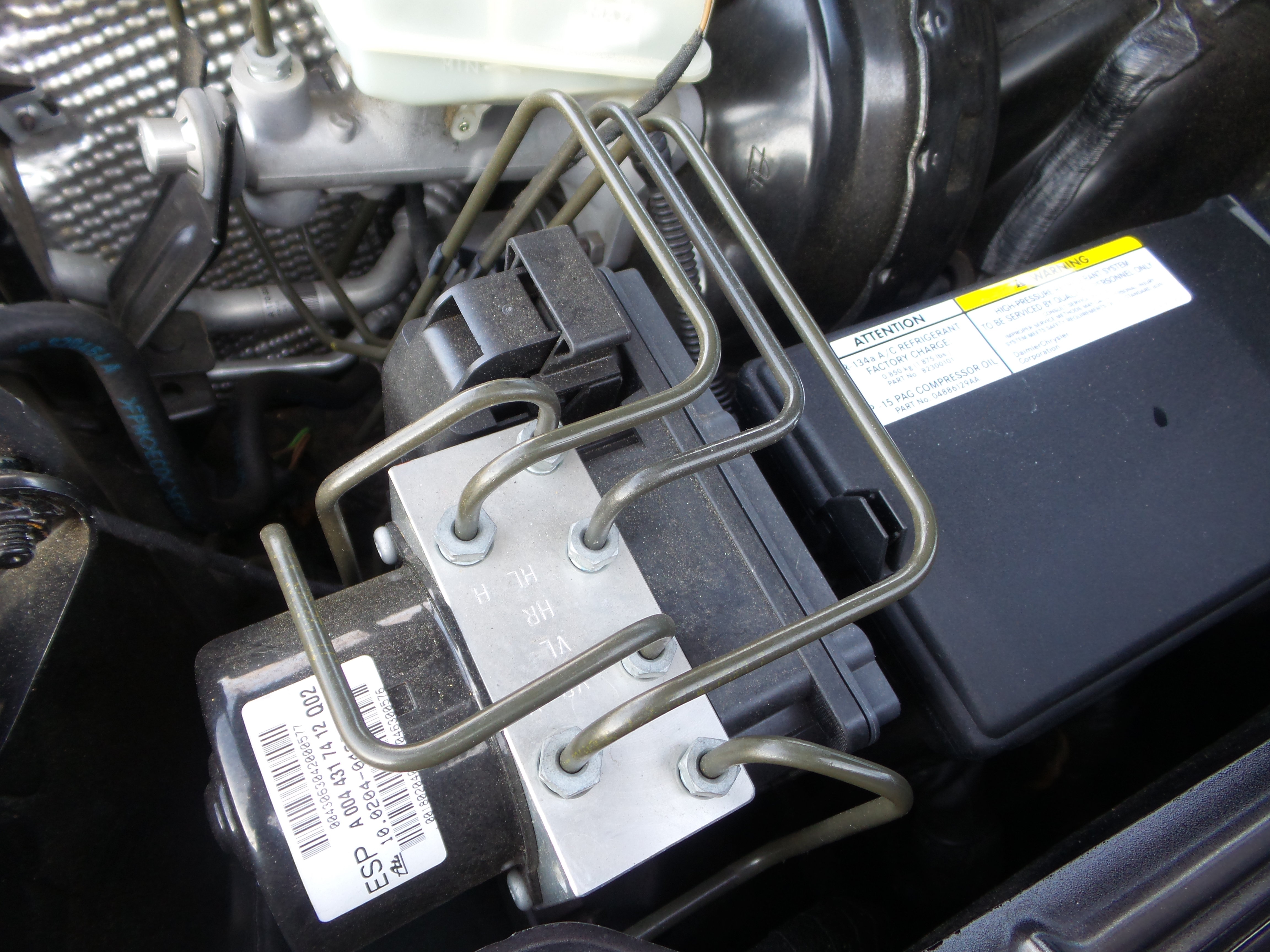 Used 2007 Chrysler Crossfire Coupe RWD image 77