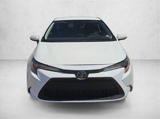 Used 2022 Toyota Corolla LE FWD video 2