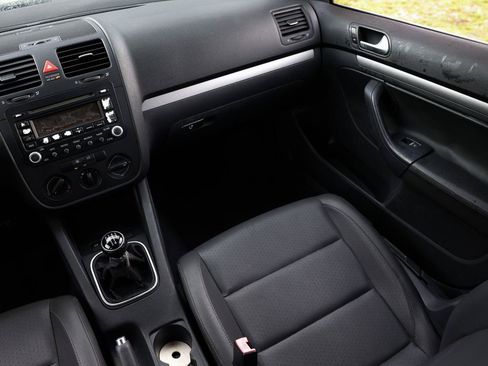 Used 2006 Volkswagen Jetta 2.5 FWD image 21