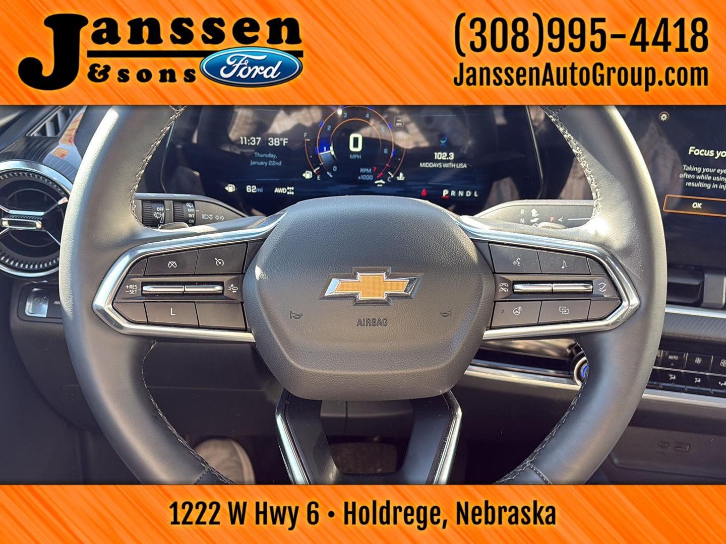 Used 2025 Chevrolet Equinox LT w/ Convenience Package II AWD/4WD image 14