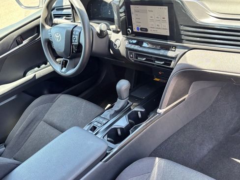 Used 2026 Toyota Camry LE FWD image 9