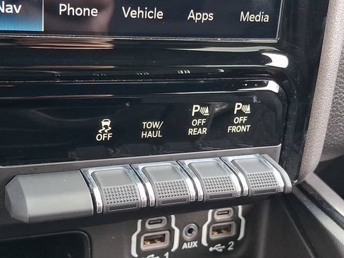 Used 2024 RAM 1500 Big Horn AWD/4WD image 27