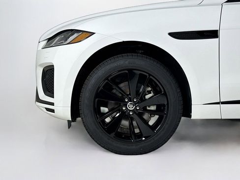 Used 2025 Jaguar F-PACE R-Dynamic S image 27