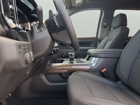 New 2026 Chevrolet Silverado 1500 RST AWD/4WD image 18
