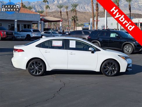 Used 2023 Toyota Corolla Hybrid Sedan image 5