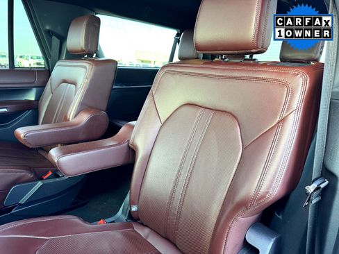 Used 2024 Ford Expedition Max Limited image 18