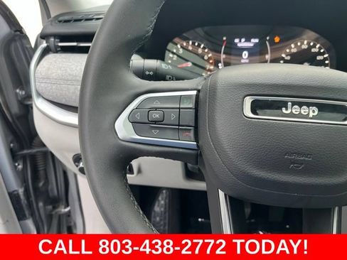 Used 2022 Jeep Compass Latitude w/ Sun and Sound Group FWD image 22