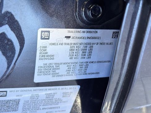 Certified 2022 GMC Sierra 1500 Denali image 9