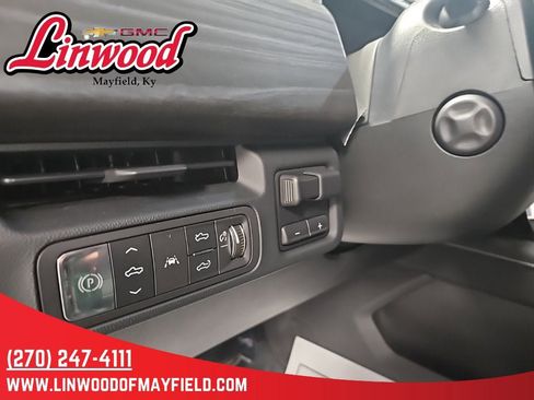 New 2025 GMC Sierra EV Denali image 18