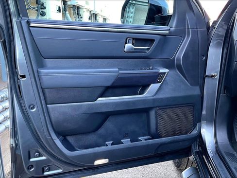 Used 2023 Toyota Tundra Platinum image 22