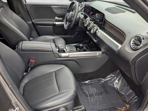 Certified 2022 Mercedes-Benz GLB 250 image 20
