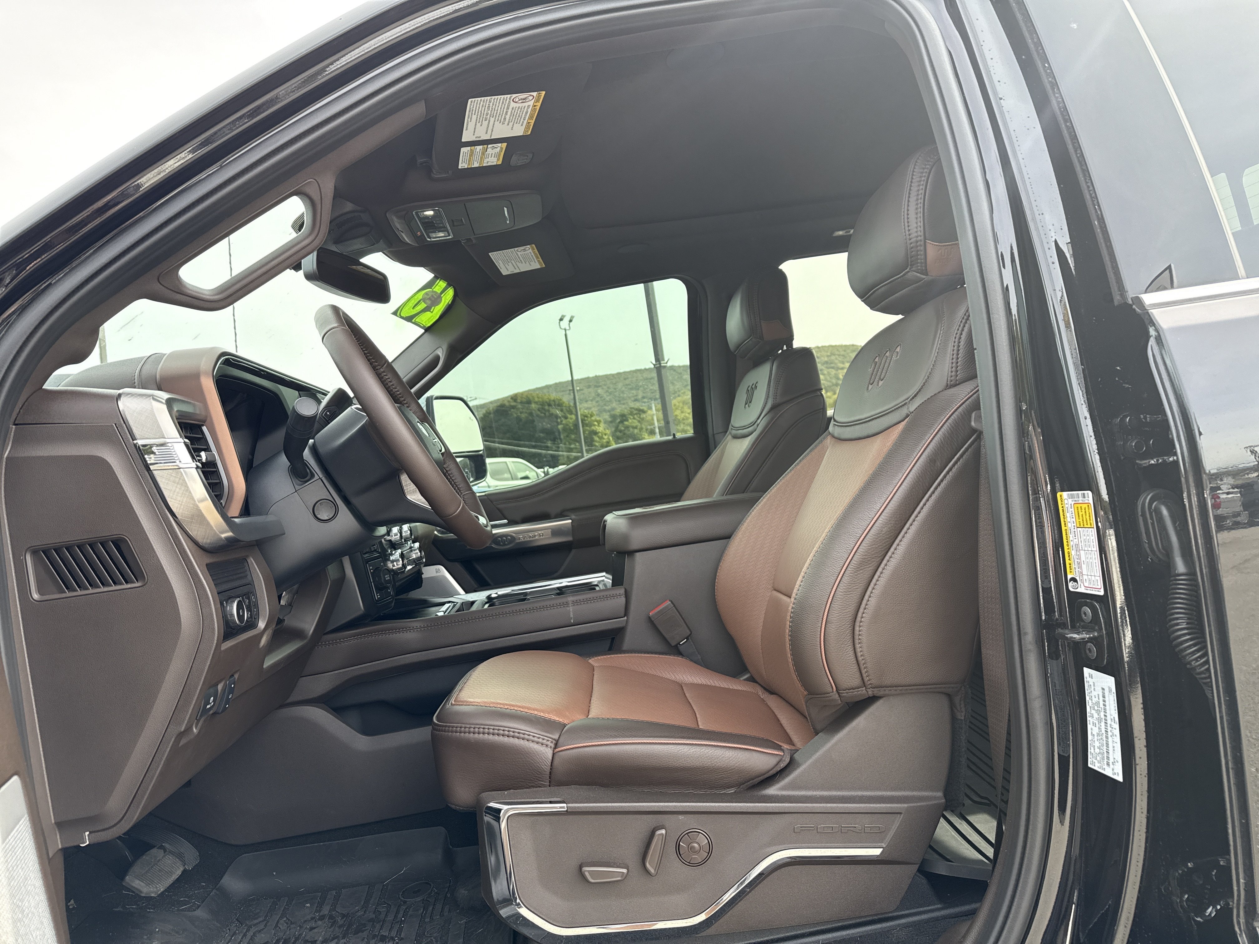 Used 2026 Ford F250 King Ranch w/ Chrome Package AWD/4WD image 12
