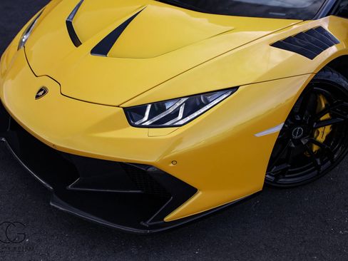 Used 2016 Lamborghini Huracan LP 610-4 AWD/4WD image 5