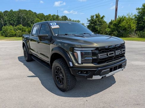 Certified 2025 Ford F150 Raptor AWD/4WD image 4