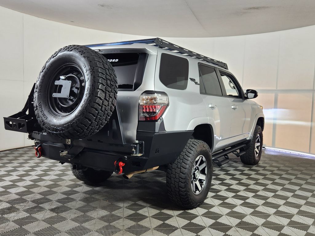Used 2021 Toyota 4Runner TRD Off-Road Premium w/ Moonroof Package AWD/4WD image 7