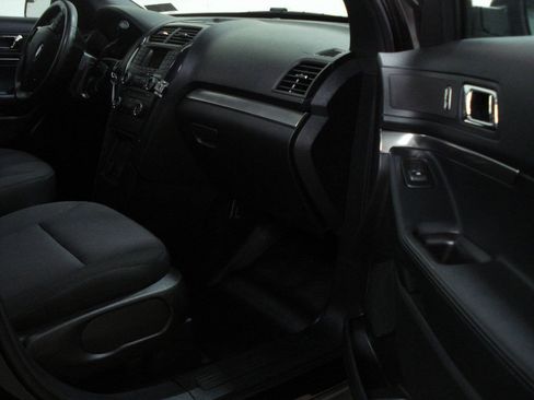 Used 2017 Ford Explorer 4WD Police Interceptor w/ Ready For The Road Package image 14
