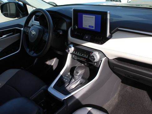 Certified 2024 Toyota RAV4 XLE AWD/4WD image 20