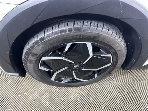 Used 2023 Hyundai Ioniq 5 SE image 10